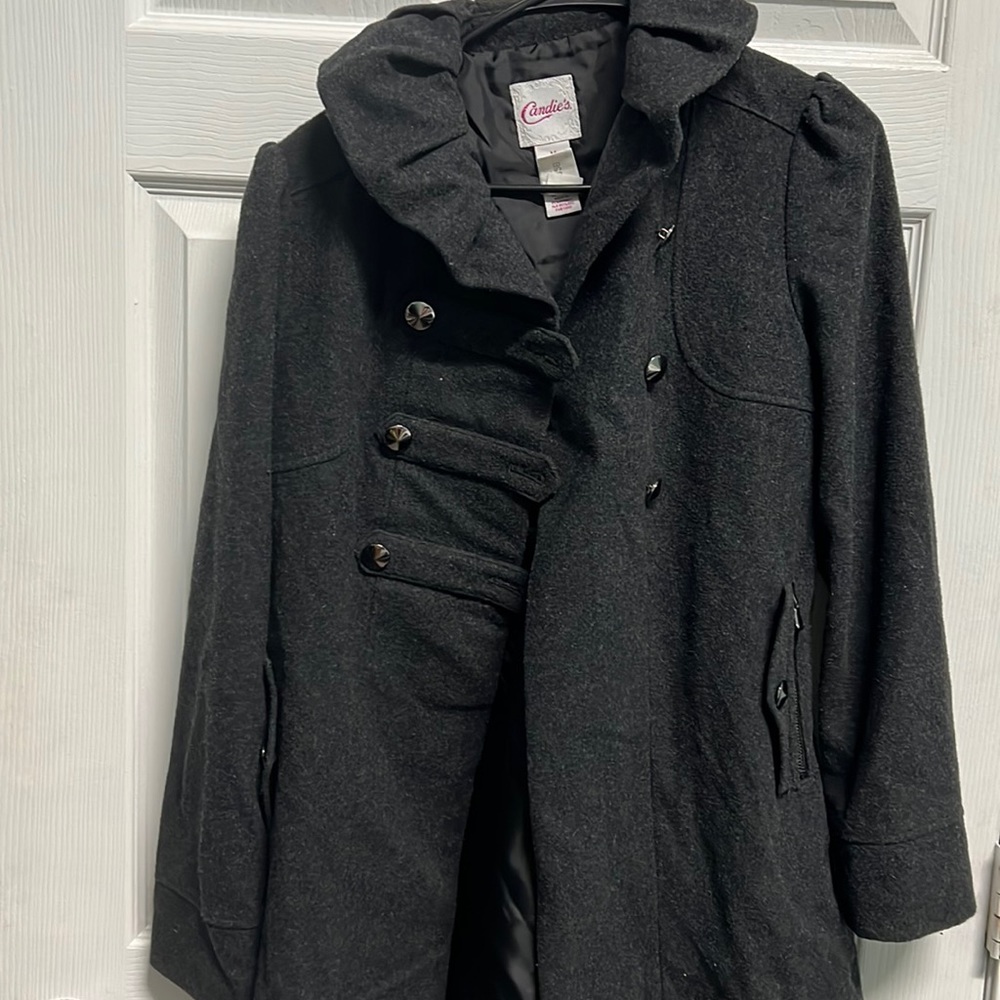 Size M Candie’s great condition